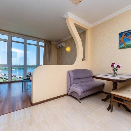 Apartments With Crazy Panoramic View Of The Dniepr Kiev Exterior foto