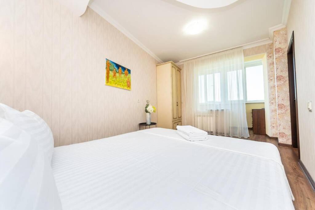 Apartments With Crazy Panoramic View Of The Dniepr Kiev Exterior foto